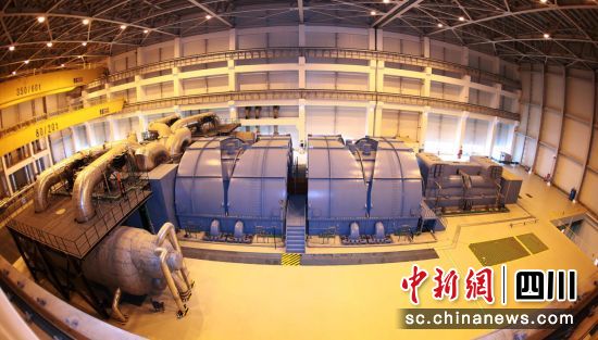 “华龙一号”全球首堆示范工程福清核电汽轮发电机组。w66平台电气 供图